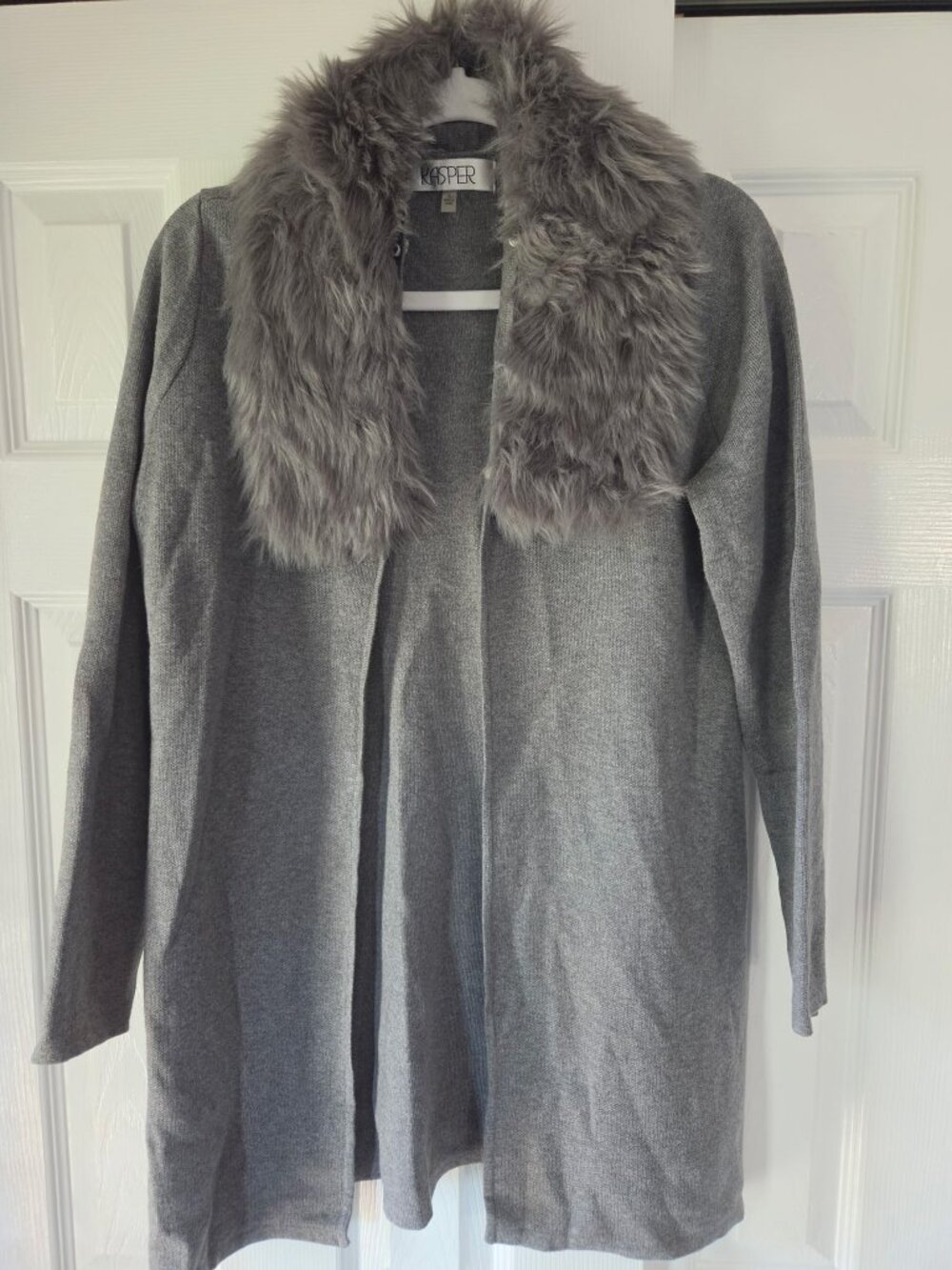 Kasper thigh length sweater with faux fur collar